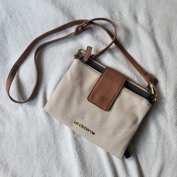 Liz Claiborne crossbody Bag - Picture 1 of 8